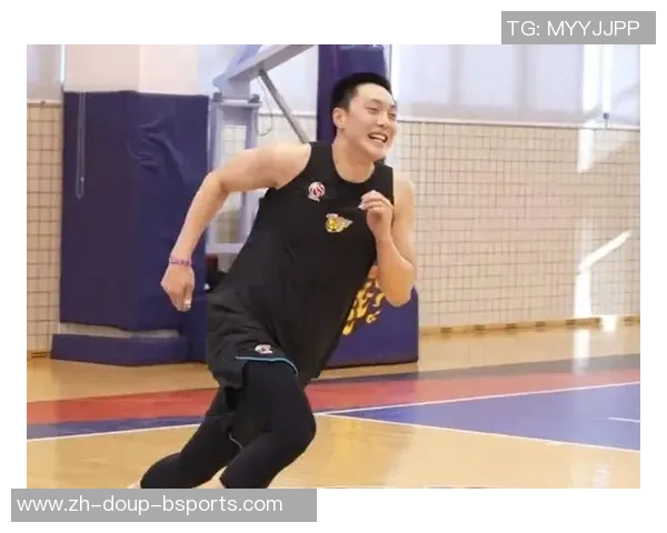杨溢打出战略性含义！连进三分+灵敏安排，解压徐杰并盘活胡明轩